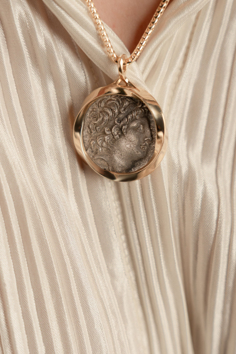 Epiphanes Infinity Pendant & Gold Cable Necklace